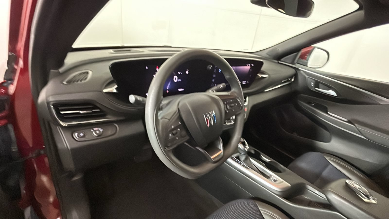Used 2025 Buick Envista Sport Touring FWD image 15