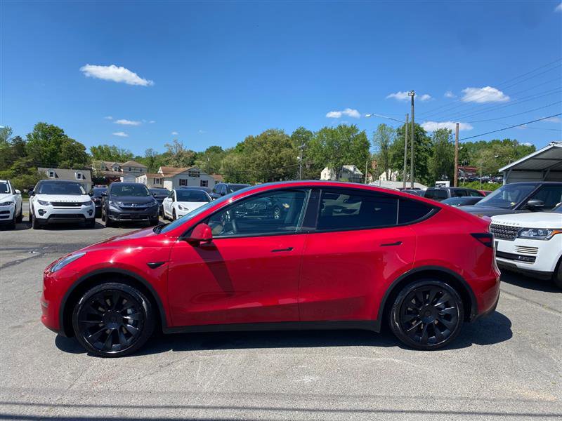 Used 2023 Tesla Model Y Long Range image 2