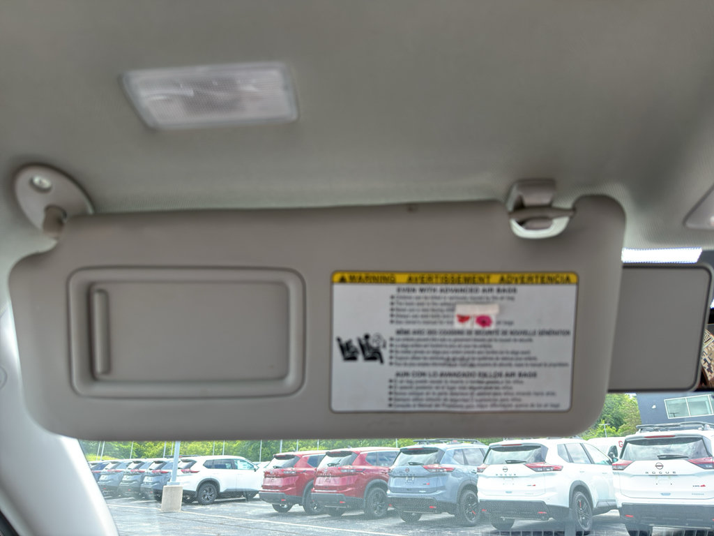 Used 2015 Toyota RAV4 XLE AWD/4WD image 24