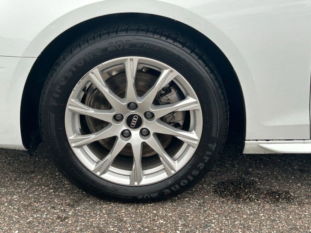 Used 2023 Audi A4 2.0T Premium w/ Convenience Package image 40