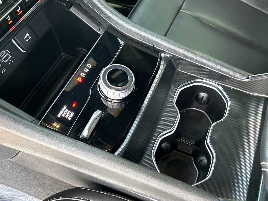 Used 2024 Jeep Grand Cherokee Limited w/ Trailer Tow Package image 15