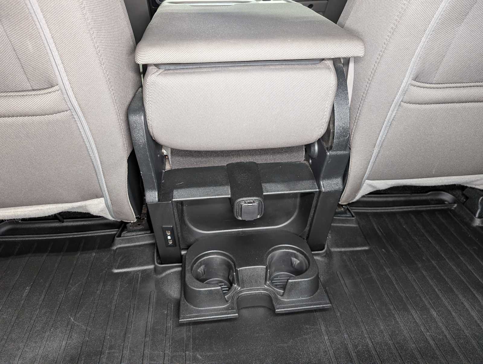 Used 2019 Ford F150 XLT w/ Equipment Group 302A Luxury AWD/4WD image 22
