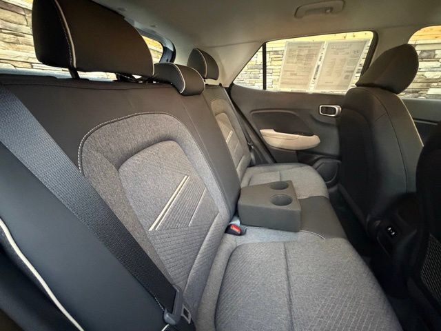 Used 2026 Hyundai Venue SEL FWD image 34