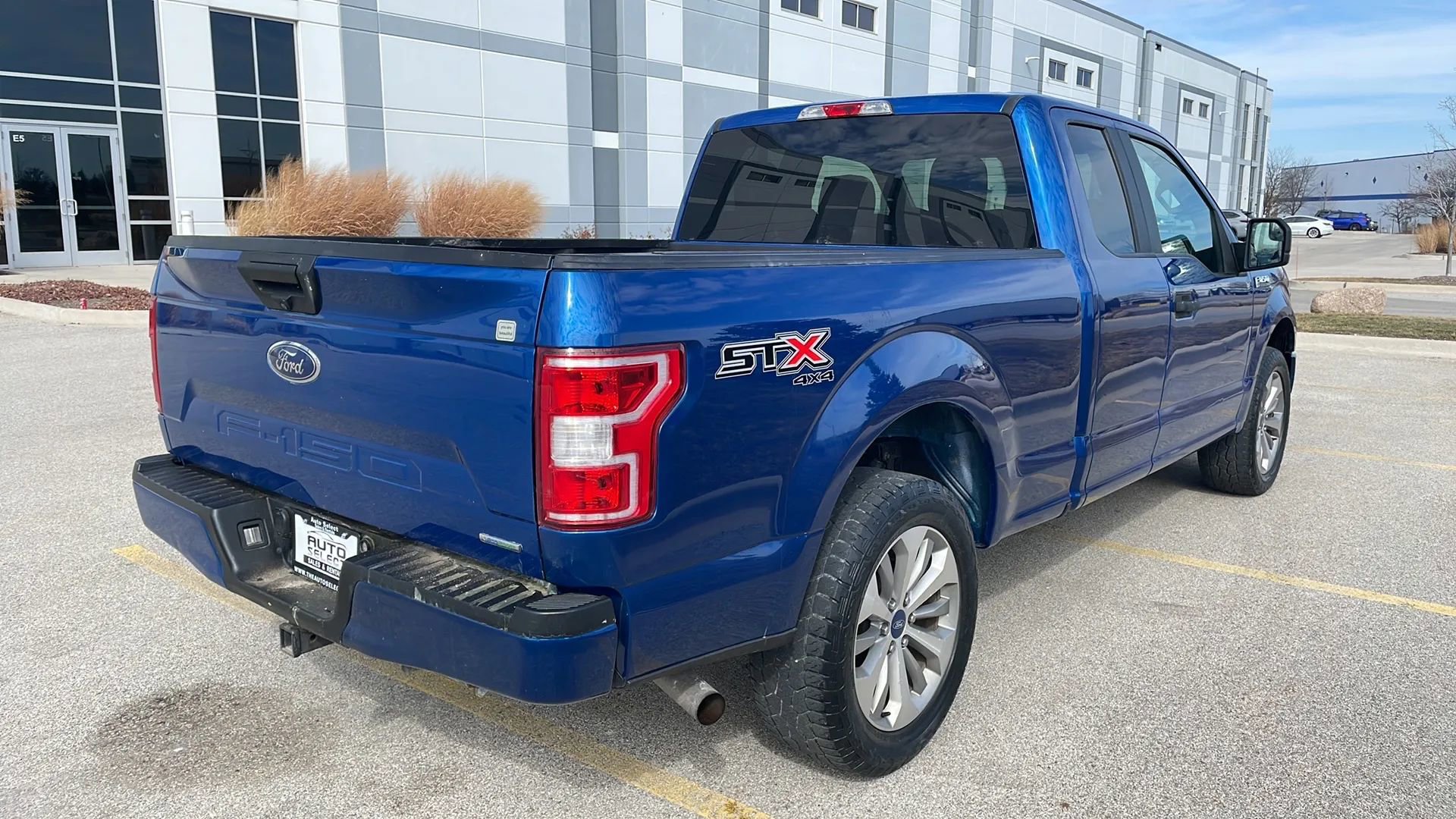 Used 2018 Ford F150 XL w/ Equipment Group 101A Mid AWD/4WD image 6