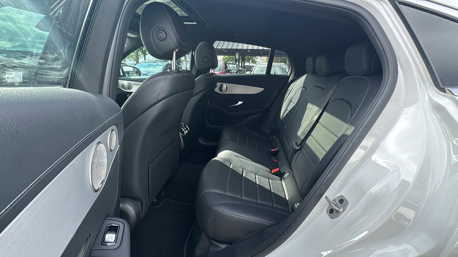 Used 2023 Mercedes-Benz GLC 300 4MATIC Coupe image 16