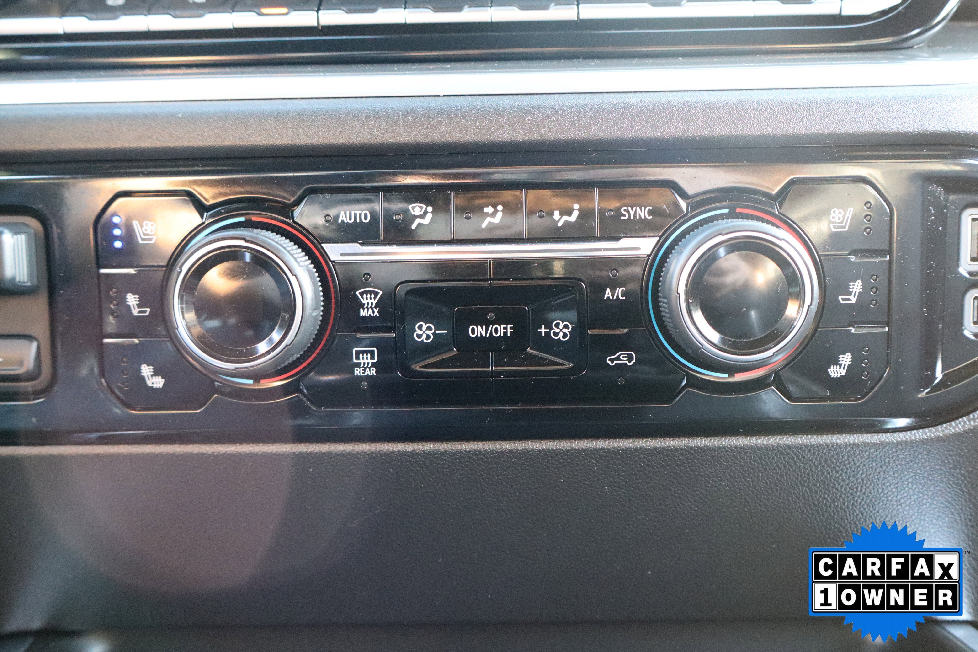 Used 2025 Chevrolet Silverado 2500 High Country w/ High Country Premium Package image 27