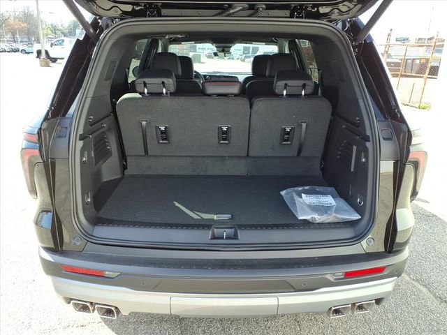 New 2026 Chevrolet Traverse Z71 w/ Enhanced Driving Package image 4