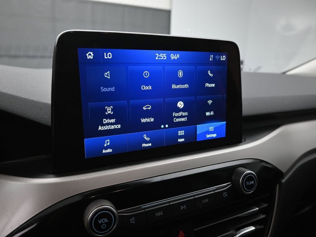 Certified 2022 Ford Escape SE w/ SE Sport Appearance Package image 20