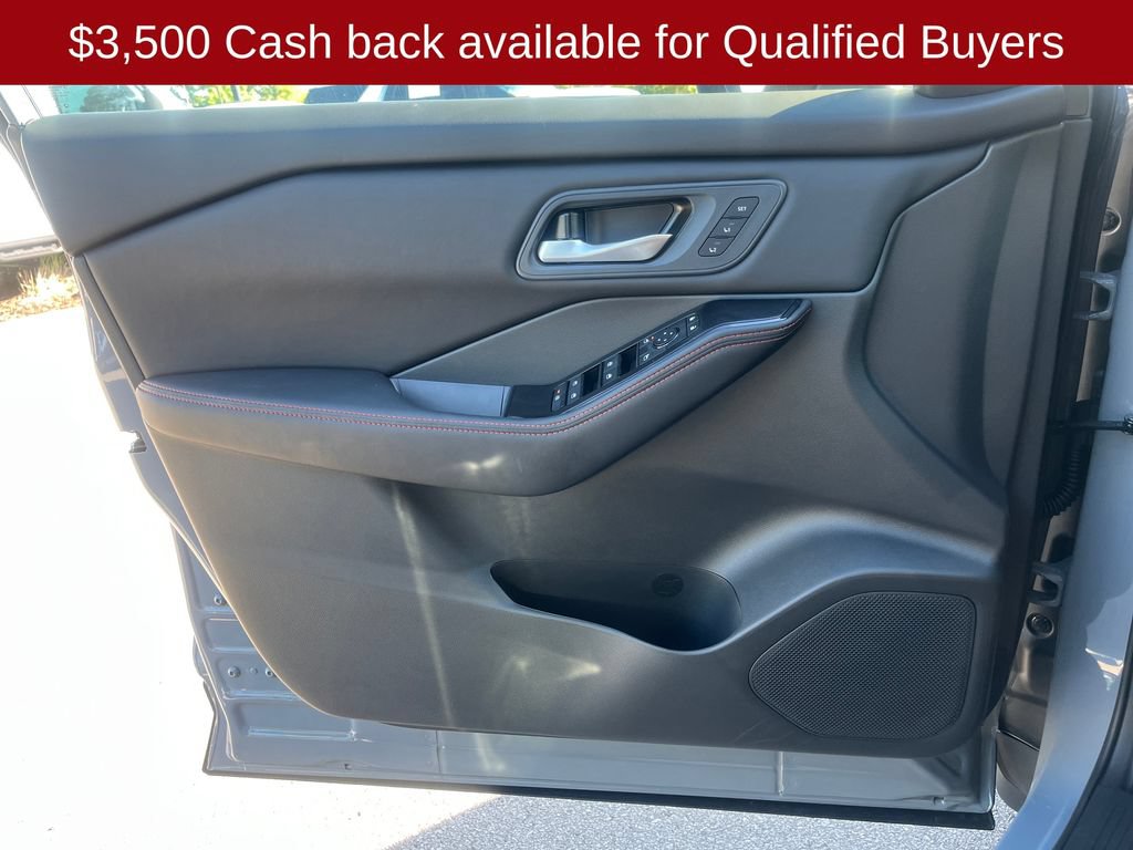 New 2026 Nissan Rogue SV AWD/4WD image 11