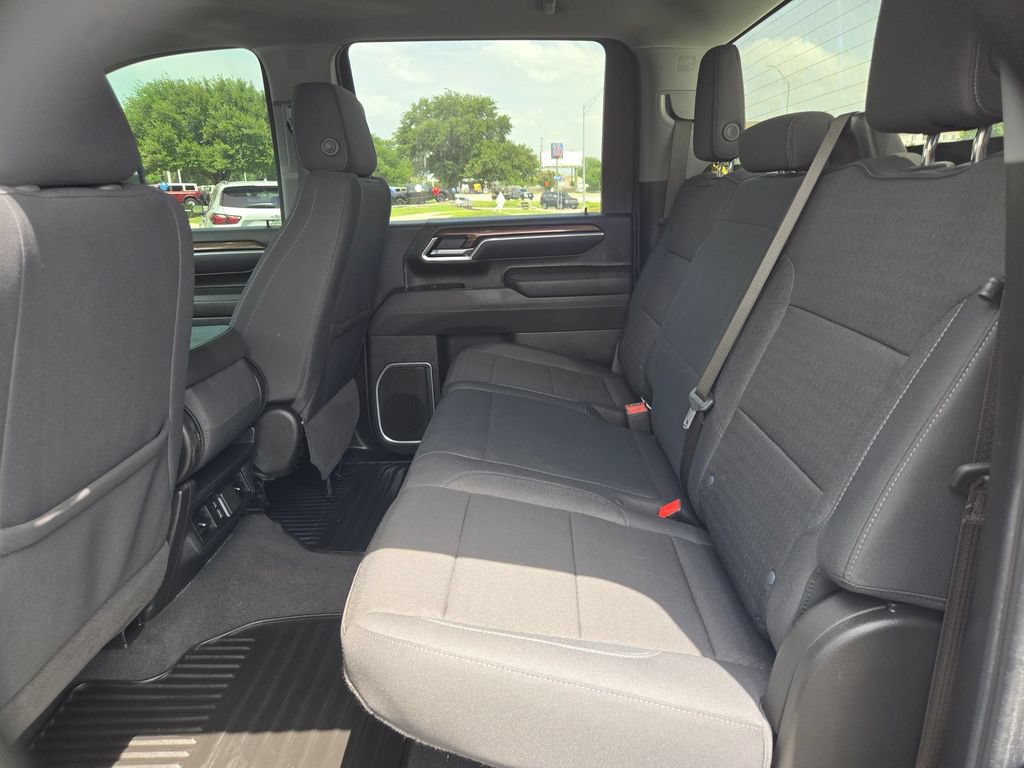 Certified 2025 Chevrolet Silverado 2500 LT w/ Convenience Package AWD/4WD image 13