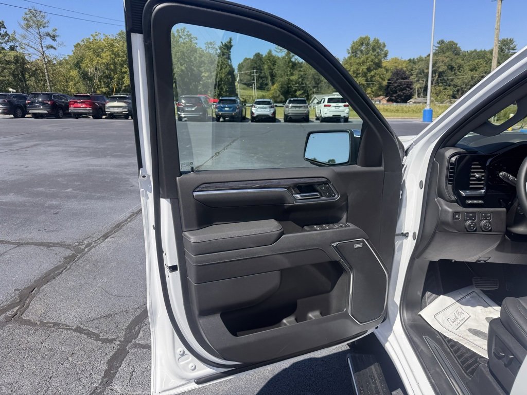 New 2026 Chevrolet Silverado 1500 LTZ w/ LTZ Premium Package image 22
