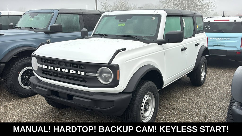 New 2026 Ford Bronco 4-Door AWD/4WD image 3