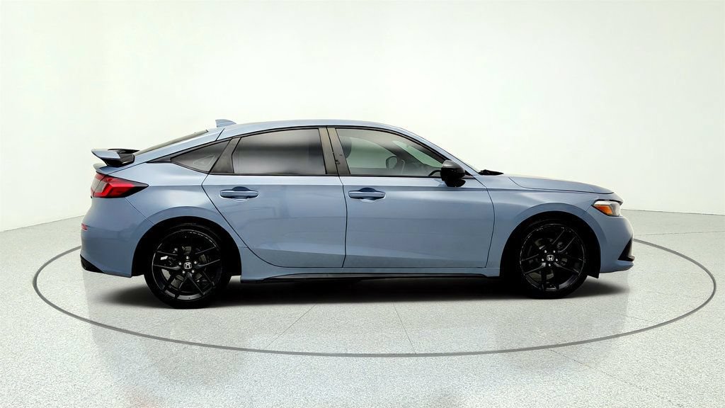 Used 2023 Honda Civic Sport image 4