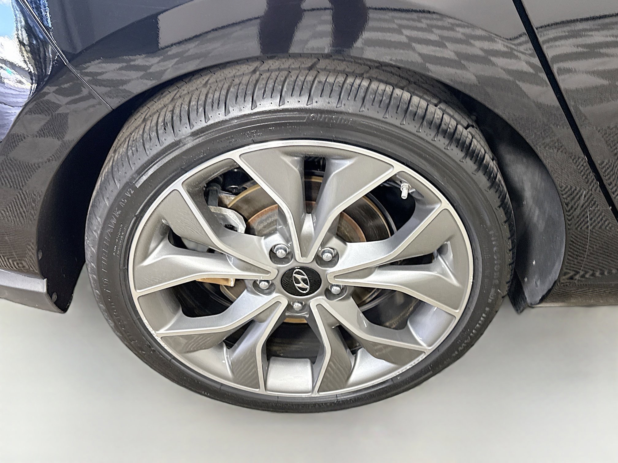 Used 2020 Hyundai Elantra GT N Line image 33