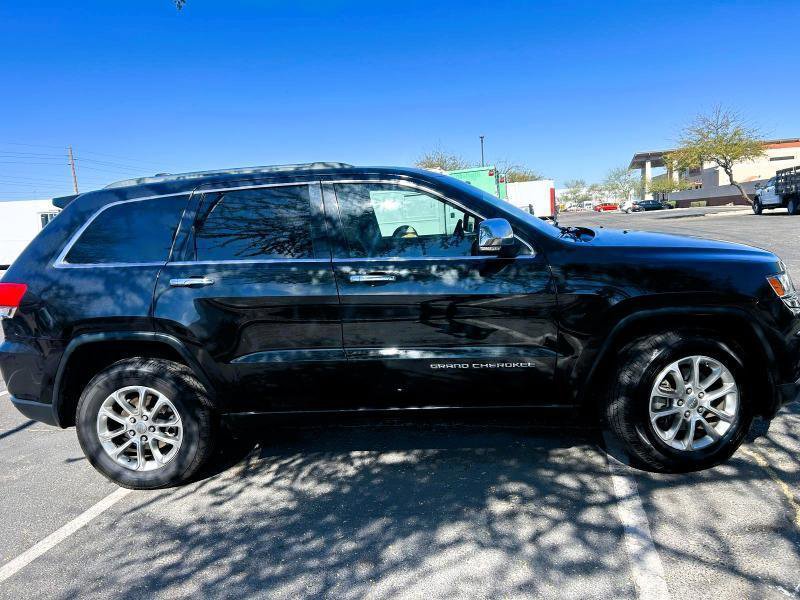 Used 2014 Jeep Grand Cherokee Limited image 3