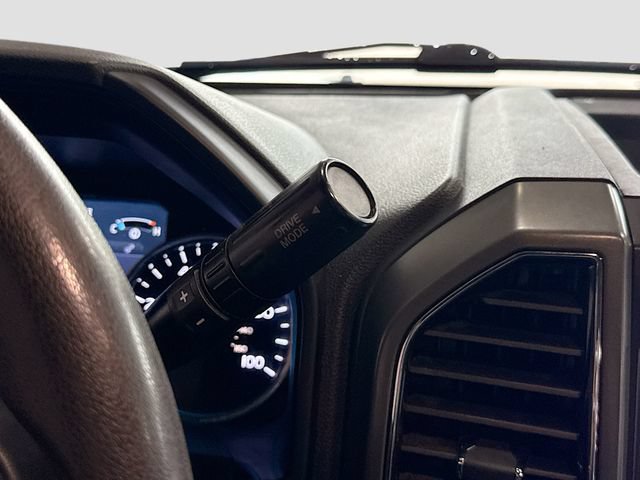 Used 2020 Ford F350 XLT w/ XLT Premium Package AWD/4WD image 18