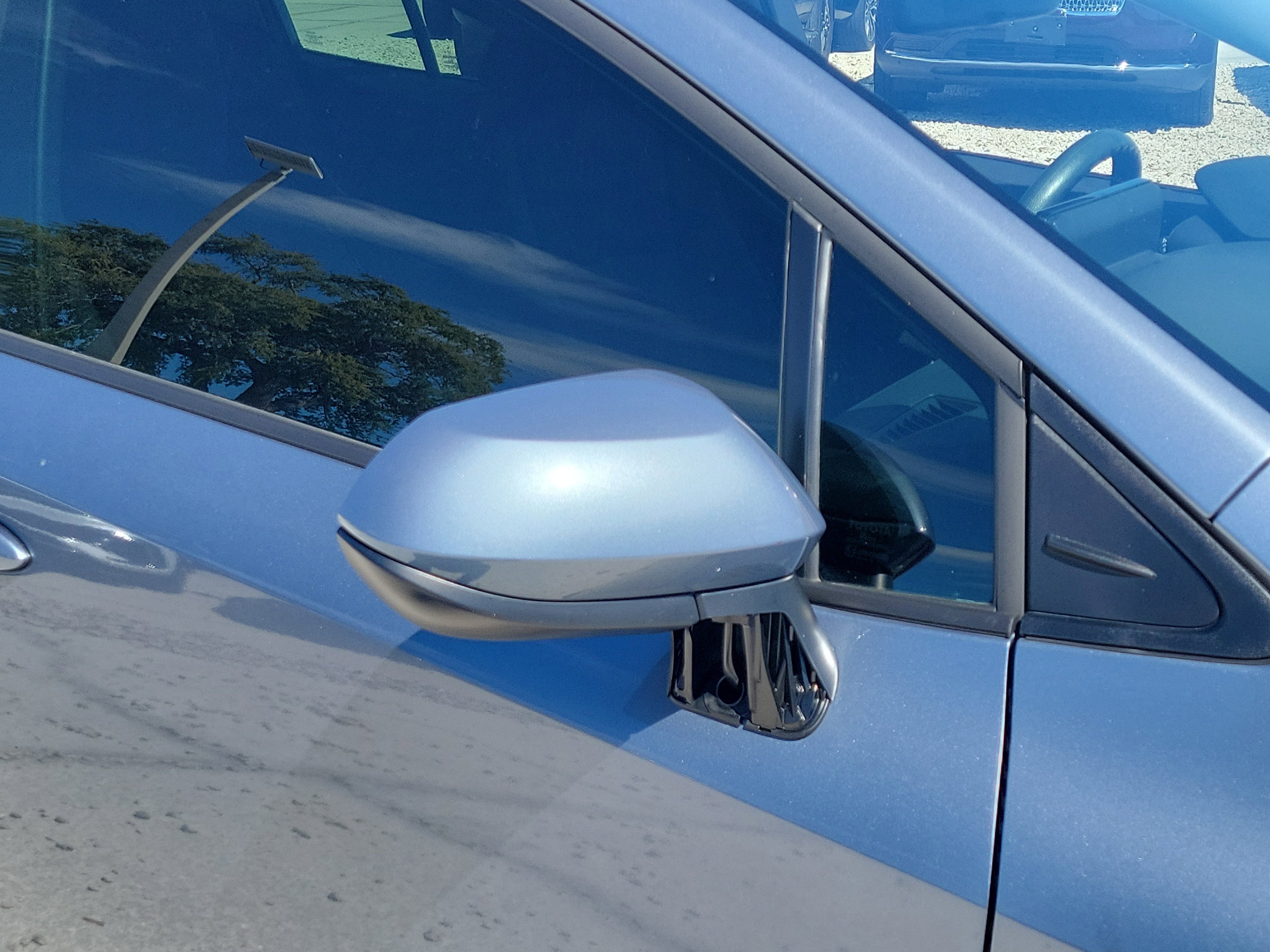 Used 2025 Toyota Corolla LE image 9