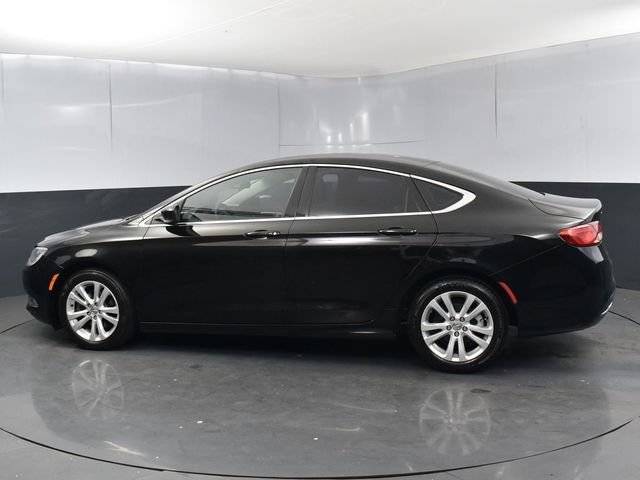 Used 2015 Chrysler 200 Limited FWD image 6