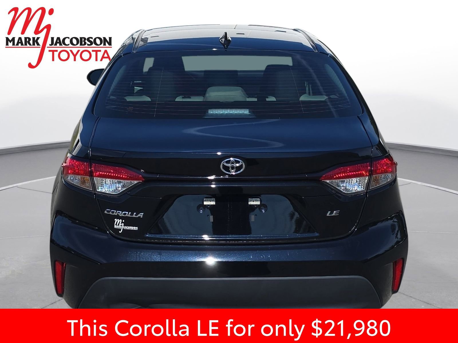 Used 2025 Toyota Corolla LE image 11