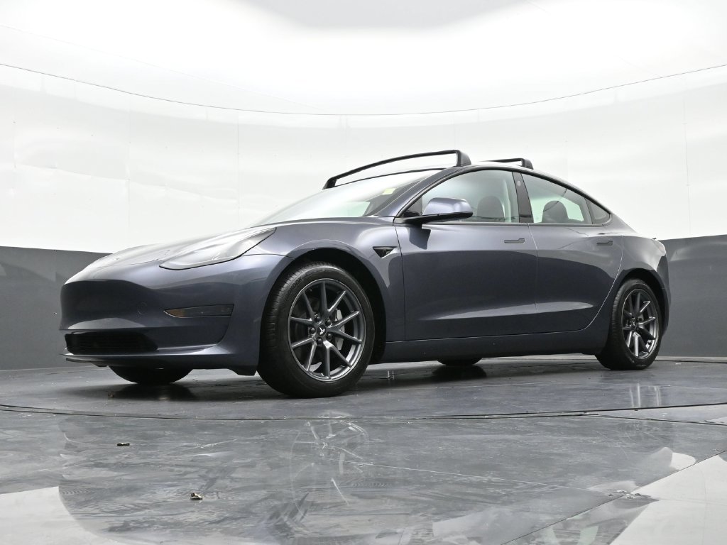 Used 2023 Tesla Model 3 Standard Range RWD image 23