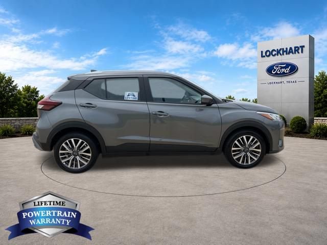 Used 2024 Nissan Kicks SV FWD image 8