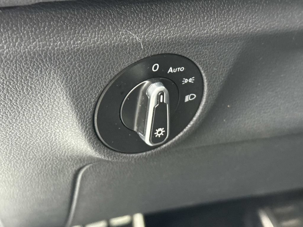 Certified 2024 Volkswagen Jetta Sport FWD image 18