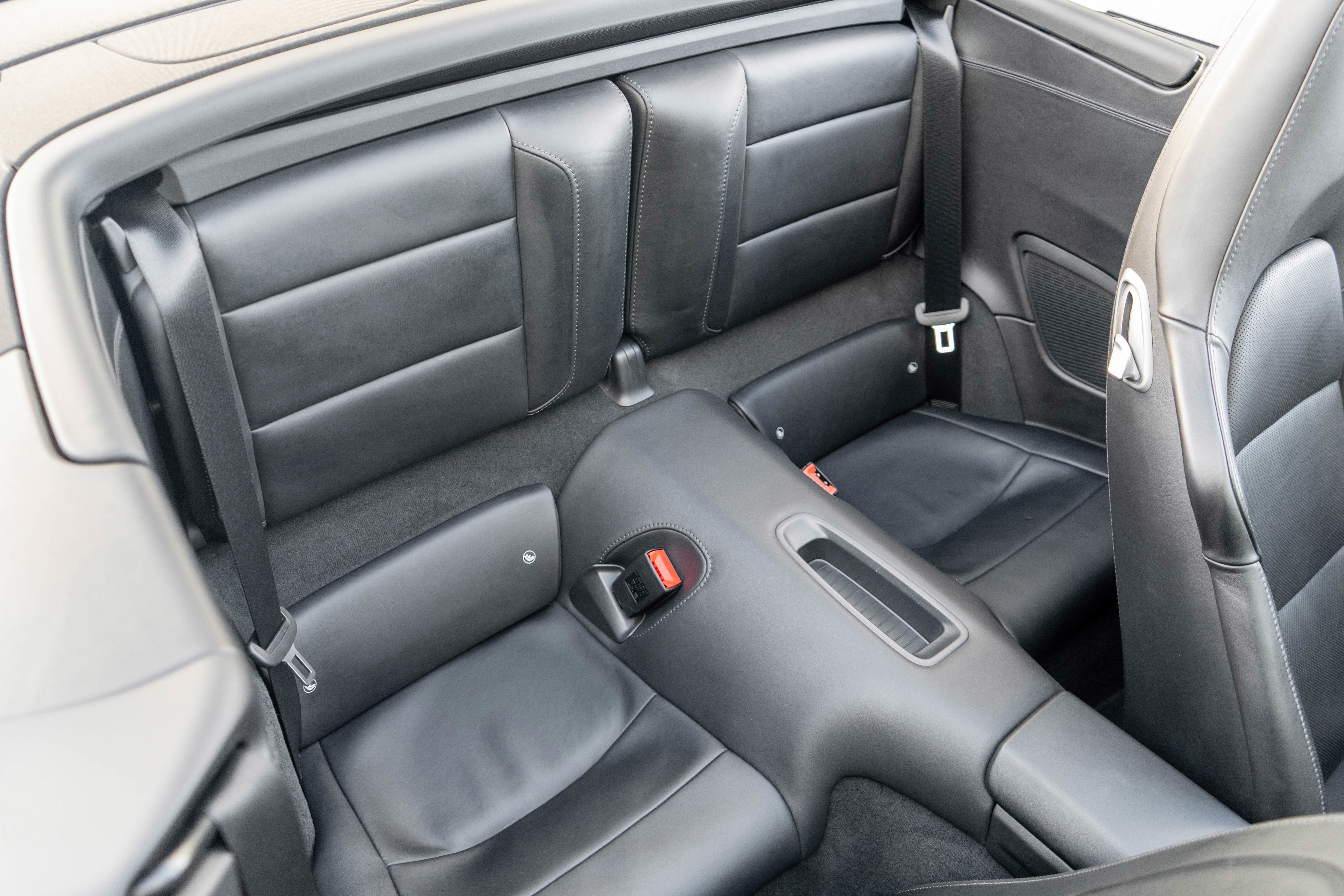 Used 2014 Porsche 911 Turbo S image 24