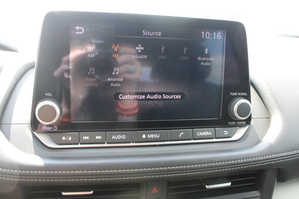 Used 2024 Nissan Rogue SV AWD/4WD image 48