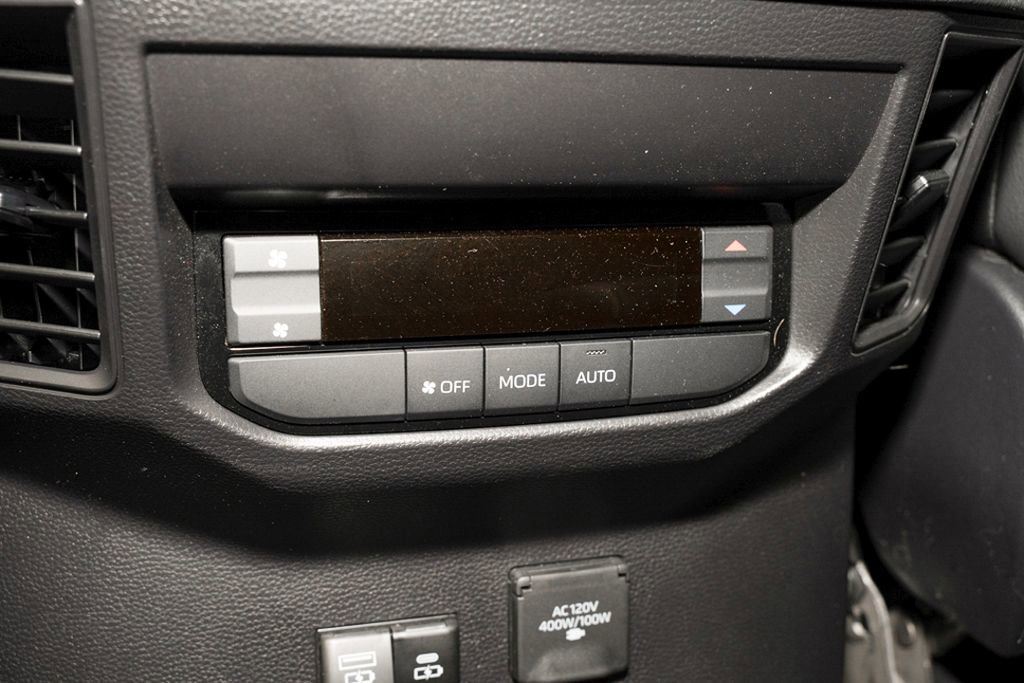 Used 2026 Toyota Sequoia Limited w/ TRD Off-Road Package AWD/4WD image 10