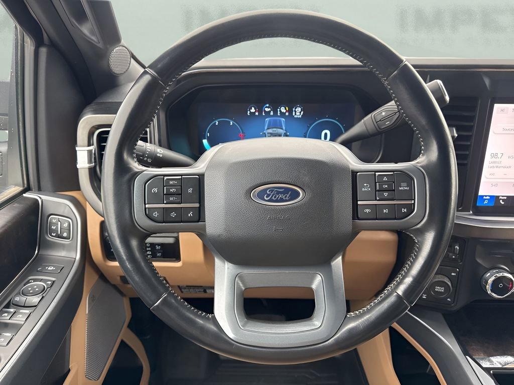 Used 2023 Ford F250 Lariat w/ Chrome Package image 15