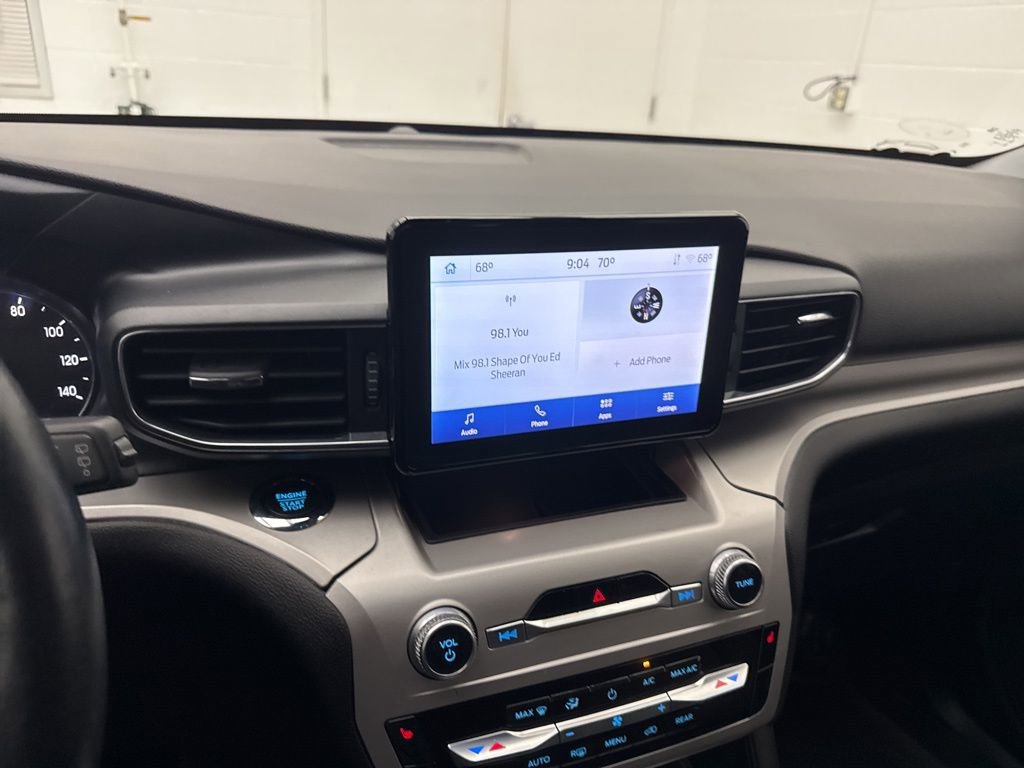 Used 2022 Ford Explorer XLT image 23