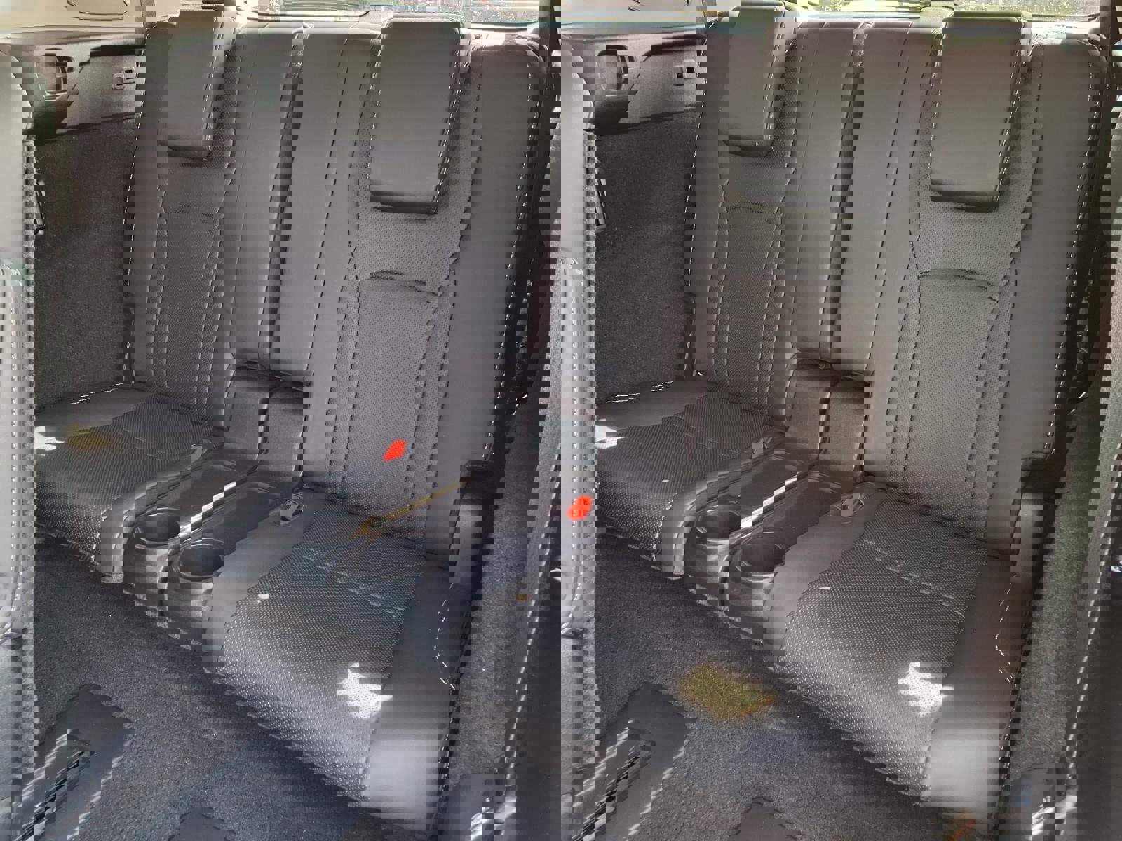 Used 2020 Lexus RX 350L Premium w/ Premium Package image 9