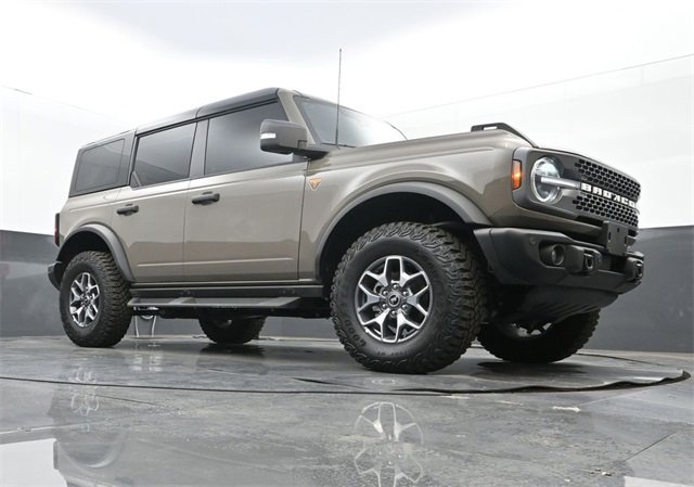 Used 2025 Ford Bronco Badlands image 23