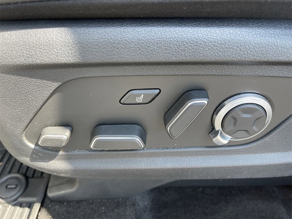 Used 2023 Hyundai Palisade Calligraphy w/ Cargo Package image 12