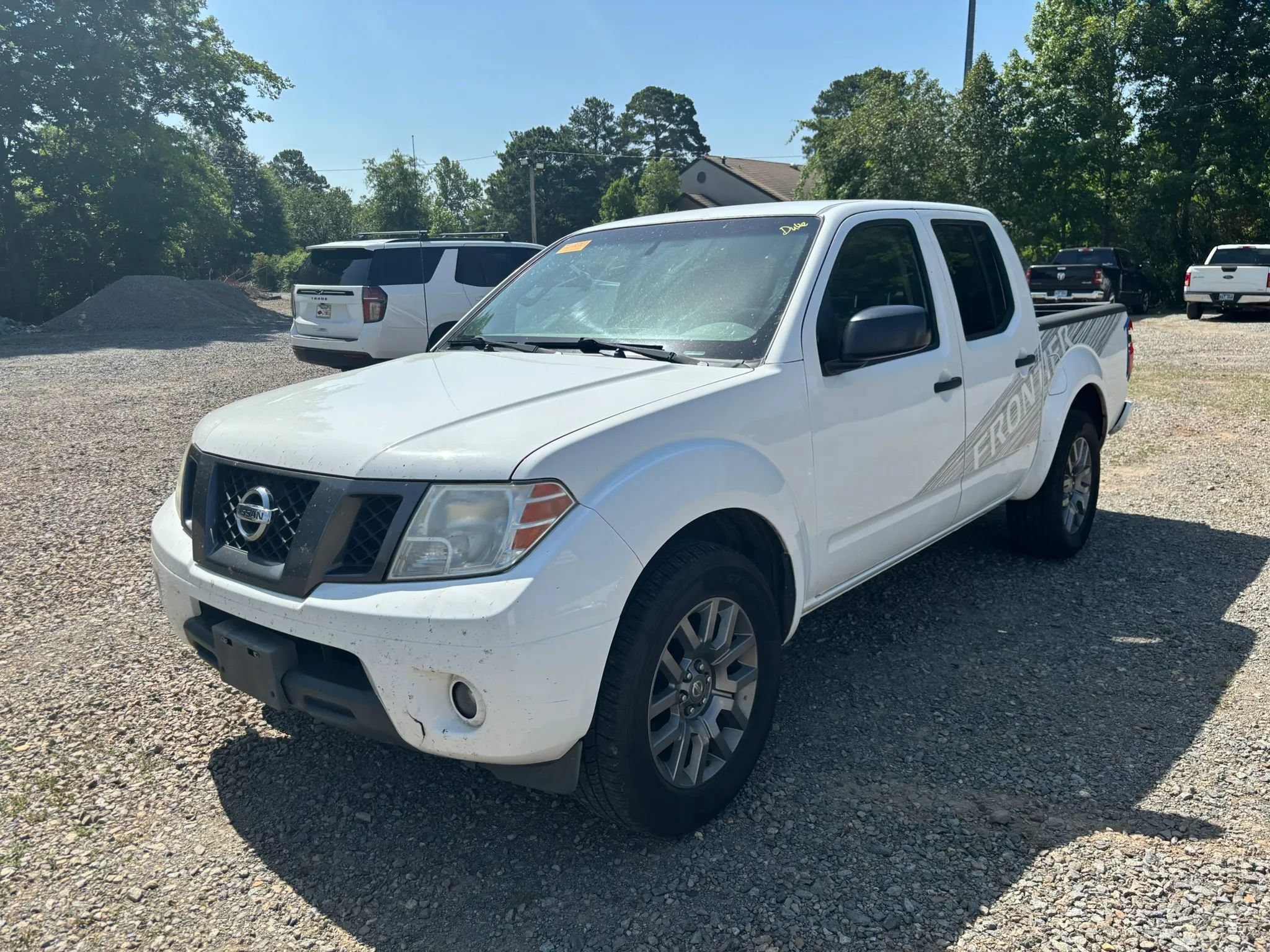 Used 2012 Nissan Frontier SV w/ Sport Appearance Pkg RWD image 8