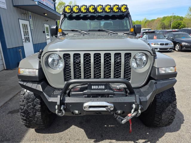 Used 2021 Jeep Gladiator Sport image 2