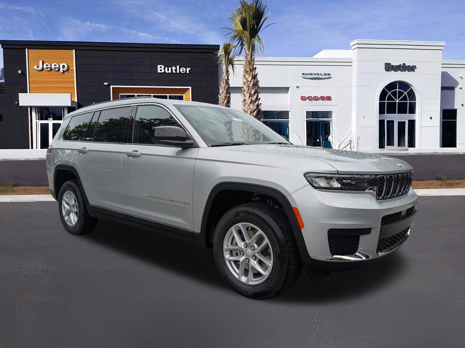New 2025 Jeep Grand Cherokee L Laredo image 8