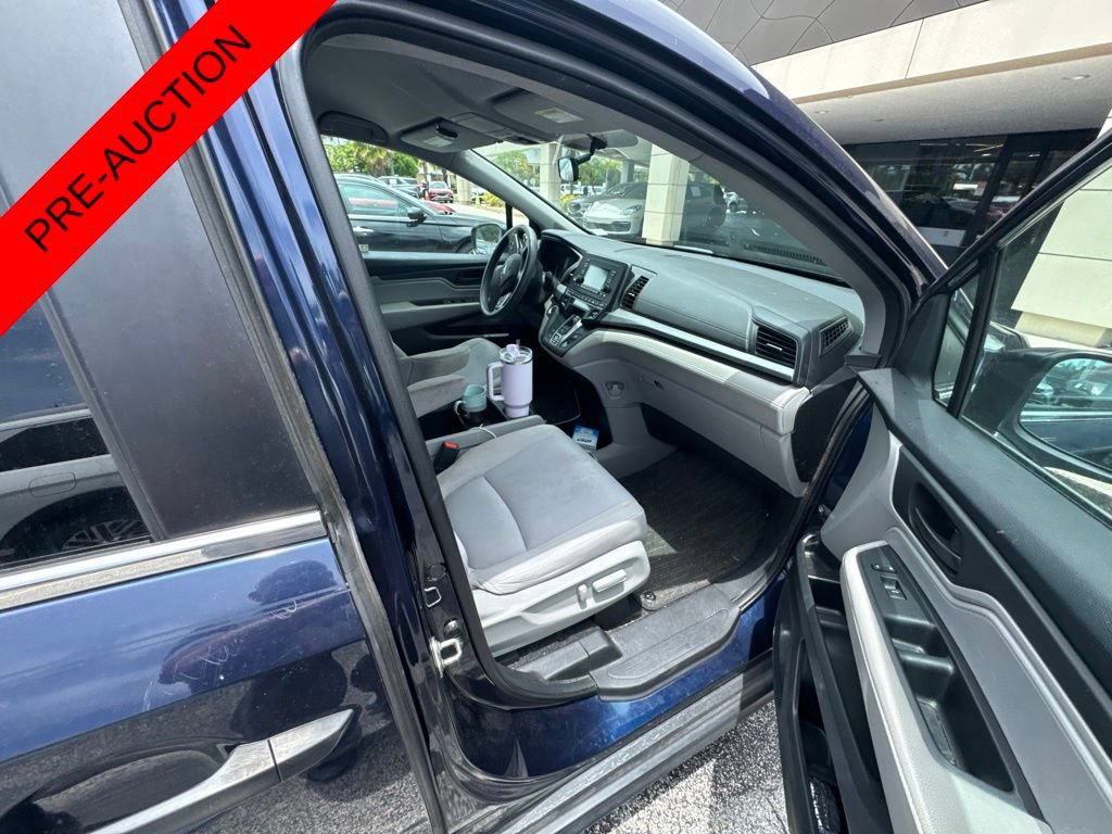 Used 2018 Honda Odyssey LX image 6