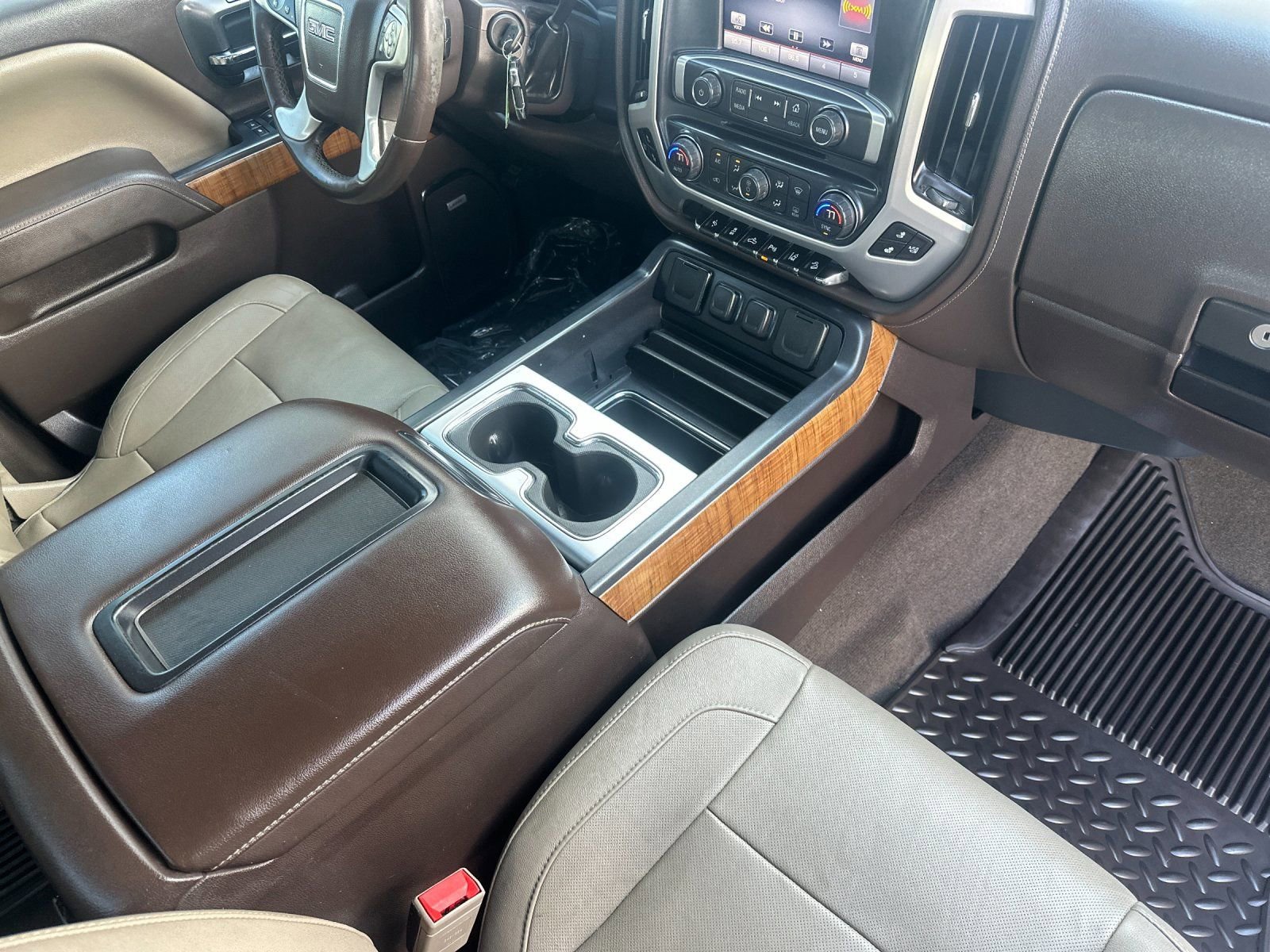 Used 2015 GMC Sierra 1500 SLT w/ SLT Crew Cab Value Package AWD/4WD image 16