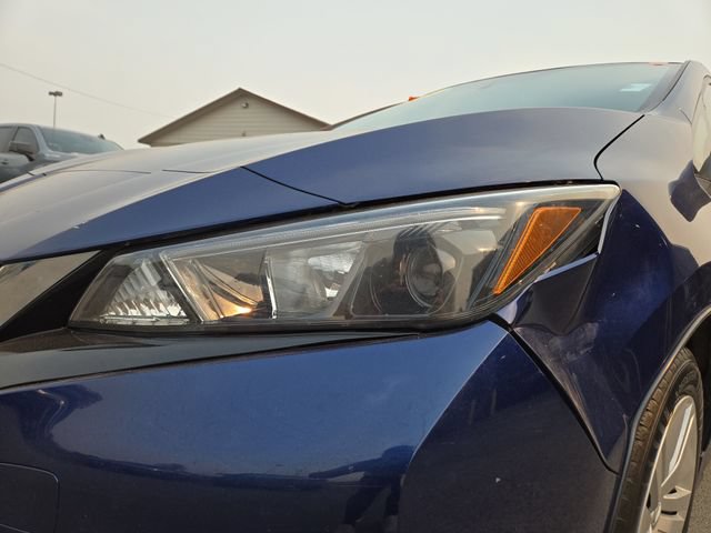 Used 2018 Nissan Leaf S w/ S Charge Package FWD image 6