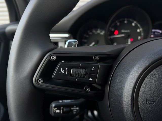 Certified 2026 Porsche Macan Turbo AWD/4WD image 16