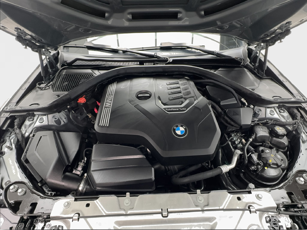 Used 2023 BMW 330i Sedan w/ Convenience Package RWD image 20