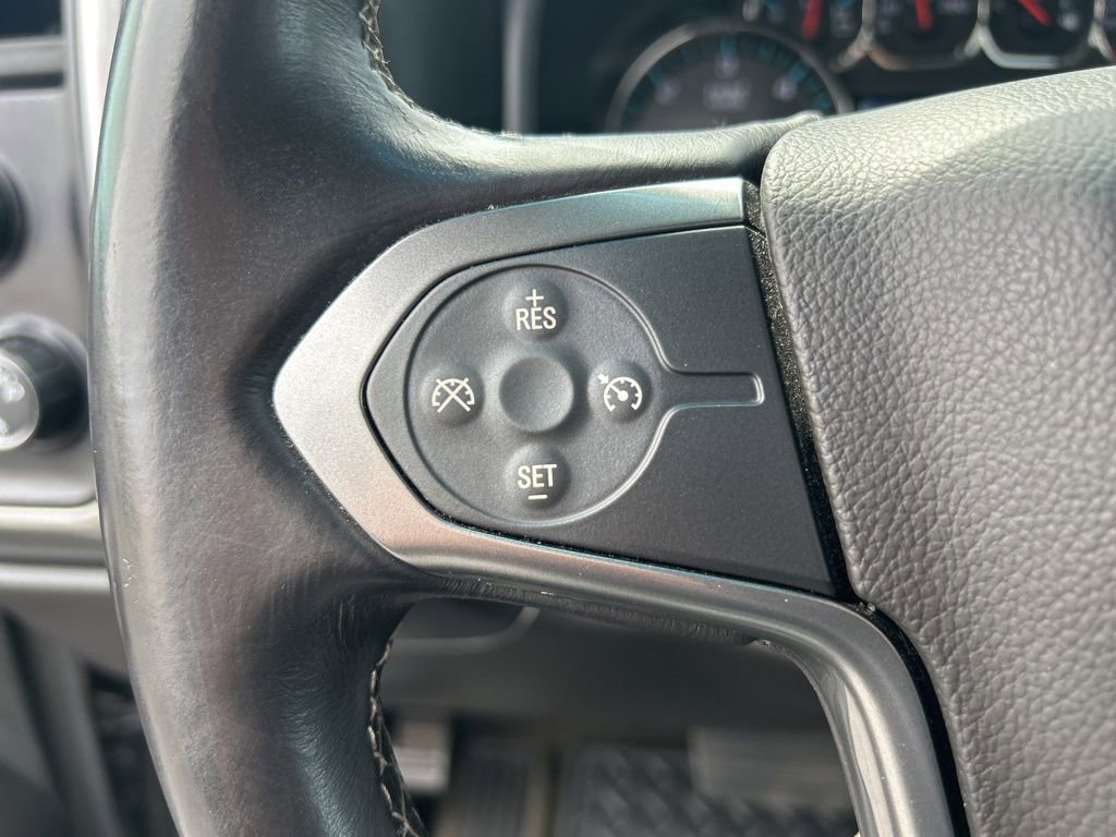 Used 2017 Chevrolet Silverado 1500 LT AWD/4WD image 22