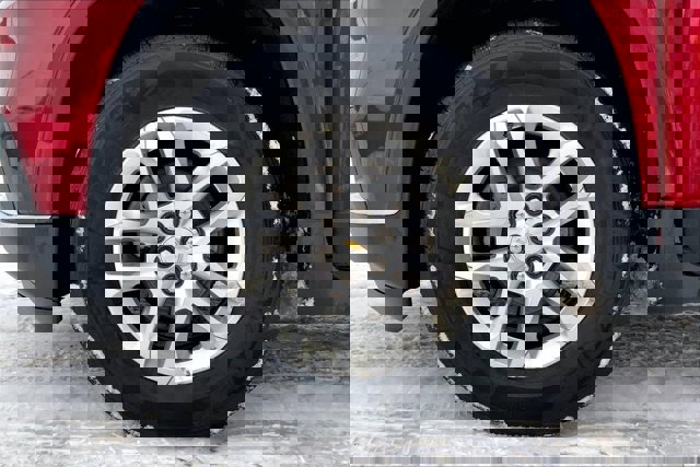 Used 2018 Chevrolet Traverse LT w/ LPO, Cargo Package image 8