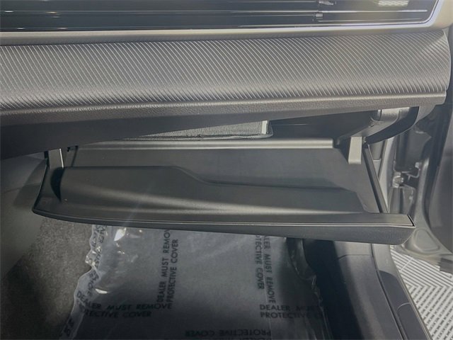 Used 2025 Toyota Camry LE image 30