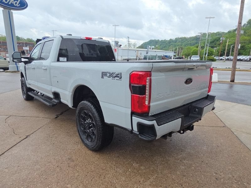 New 2026 Ford F250 Lariat w/ Black Appearance Package AWD/4WD image 5