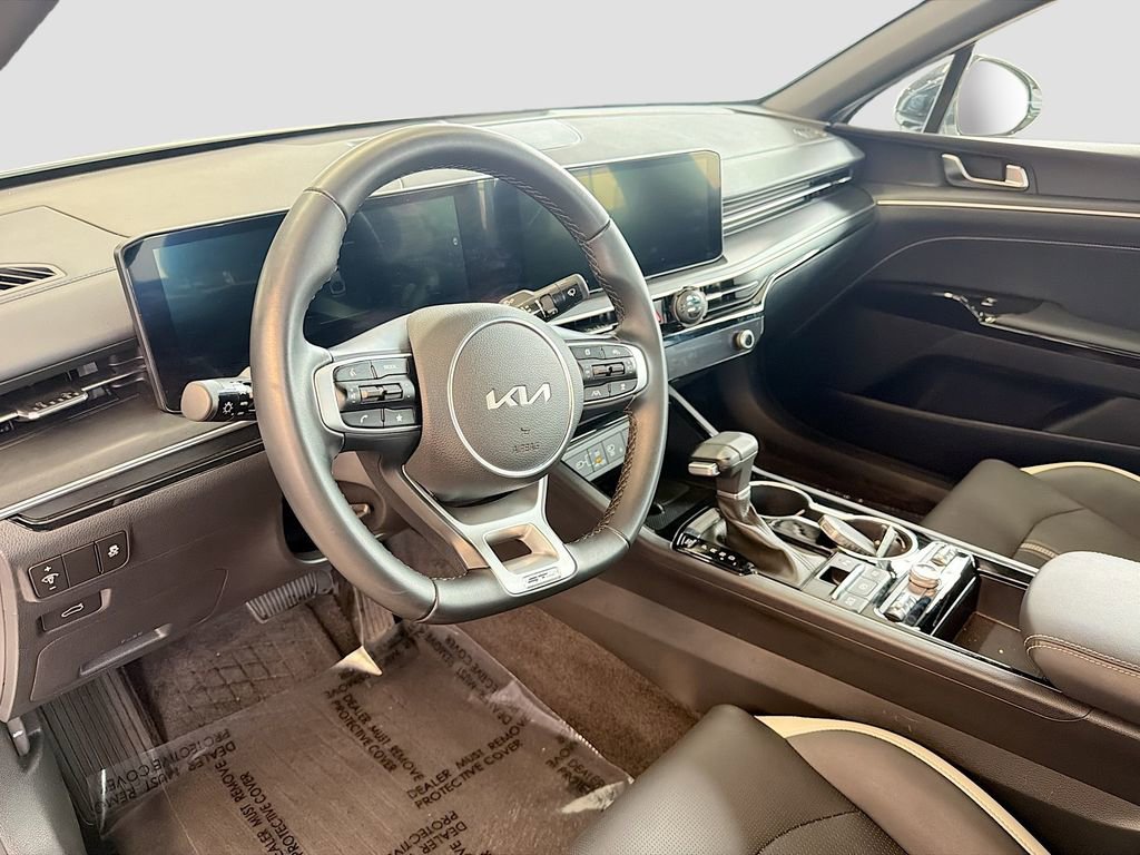 Used 2026 Kia K5 GT-Line image 11