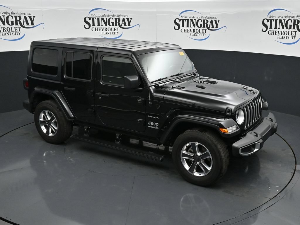Used 2021 Jeep Wrangler Unlimited Sahara AWD/4WD image 18