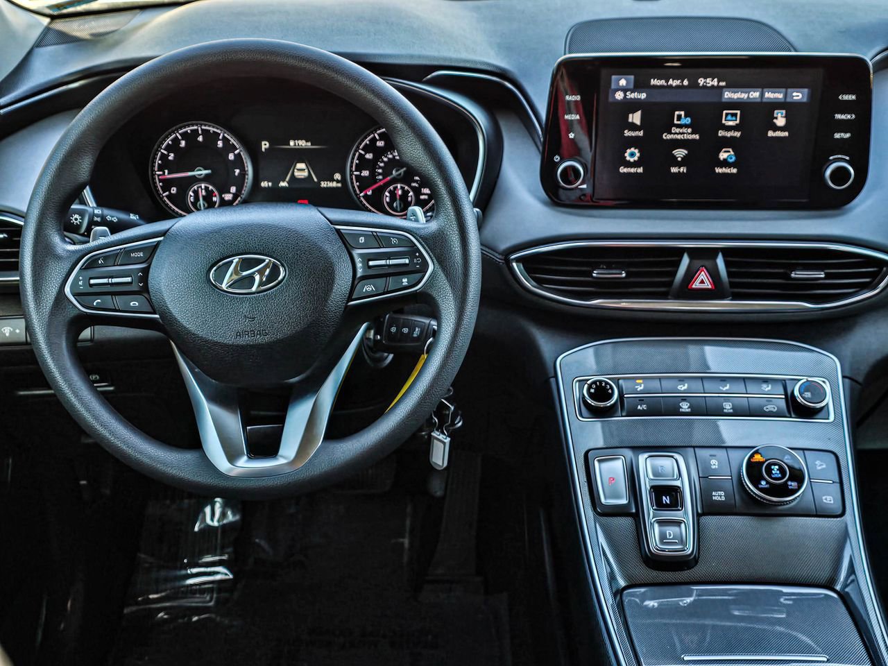 Used 2023 Hyundai Santa Fe SE image 32