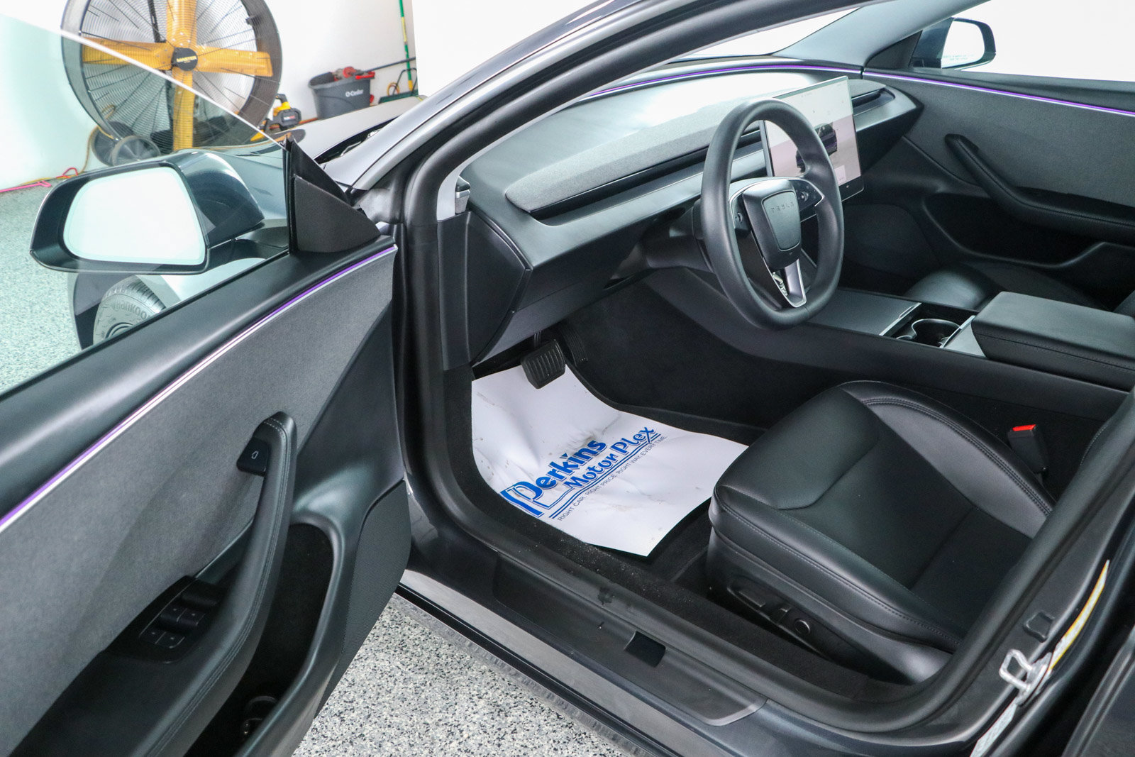 Used 2025 Tesla Model 3 Long Range RWD image 3